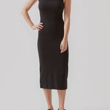 Nice and classic basic dress with wide straps and a tight, long fit. Tulla x-long is a musthave in any wardrobe.