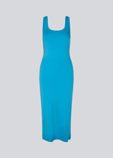 Nice, basic dress in blue with wide straps and a tight, long fit. Tulla x-long is a musthave in any wardrobe. The model is 173 cm and wears a size S/36