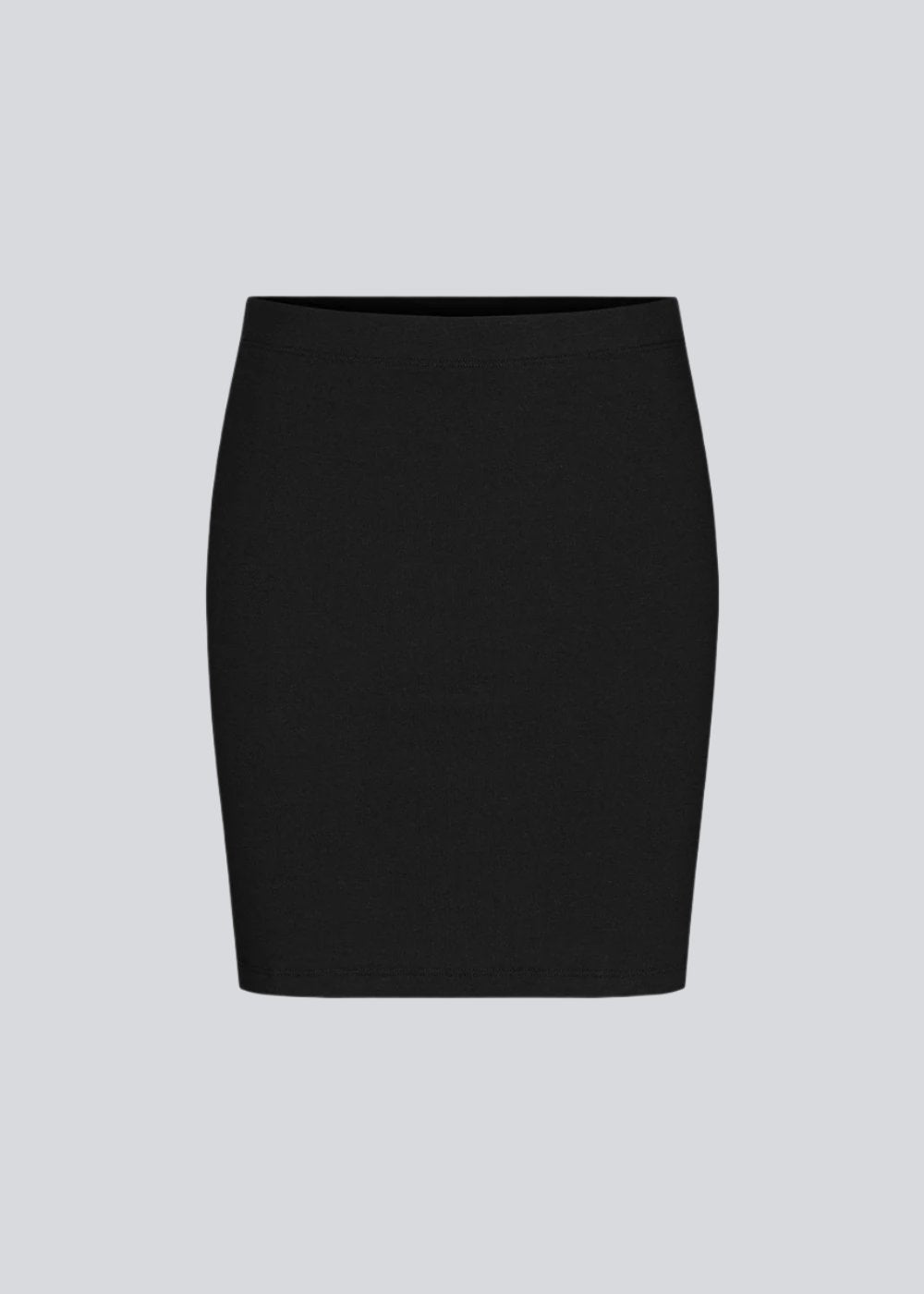 Nice and short basic skirt from Modström. Tutti skirt in Black has a slim fit and a must-have basic style in your waredrobe.