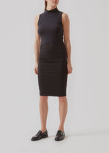 Nice, basic skirt in a midi lenght. Tutti x-long in Black has a tight and nice fit and is a Modström Bestseller.